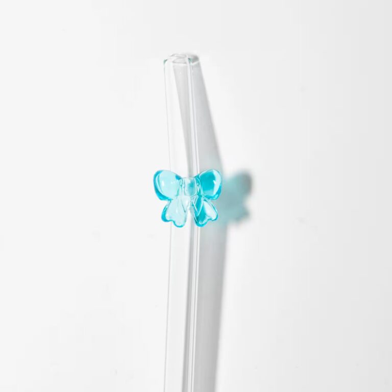 Szklana słomka kokardka niebieska Yume