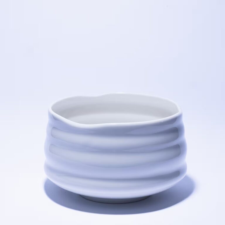 Biały ceramiczny chawan Yume do przygotowywania matchy